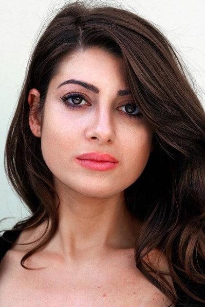 Natasha Sparkes - Actor Profile Photo