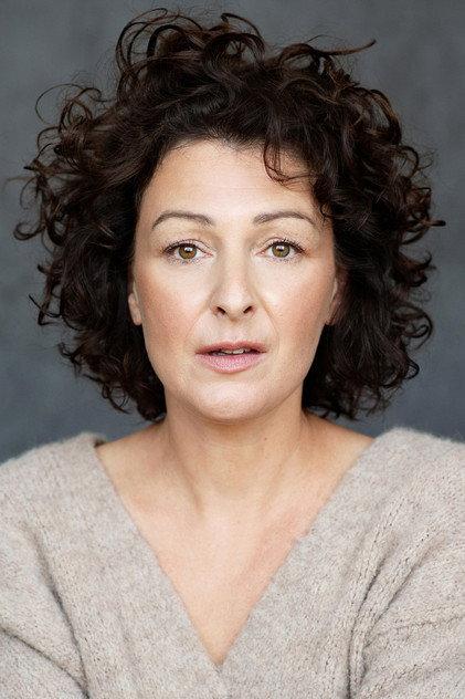 Valérie Cantin - Actor Profile Photo
