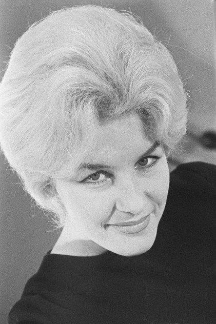 Alice Talvik - Actor Profile Photo