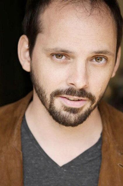 Étienne Launay - Actor Profile Photo
