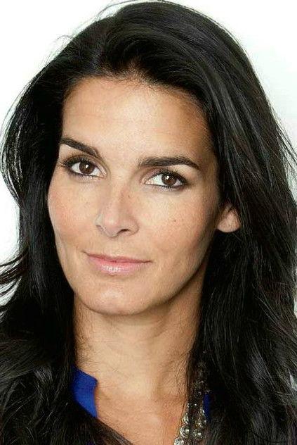 Angie Harmon - Actor Profile Photo