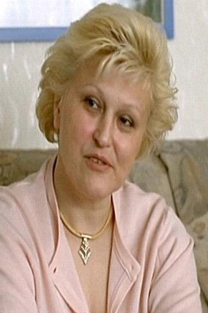 Aysel İşcan - Actor Profile Photo