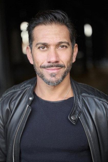 Julien Tortora - Actor Profile Photo