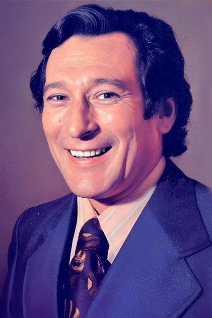 Paulo Goulart - Actor Profile Photo