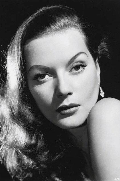 Hazel Brooks - Actor Profile Photo