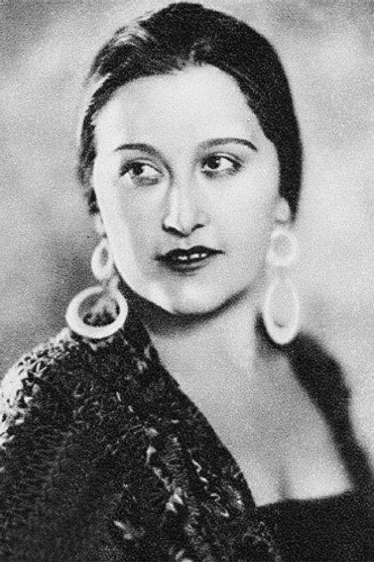 Olga Tretyakova - Actor Profile Photo