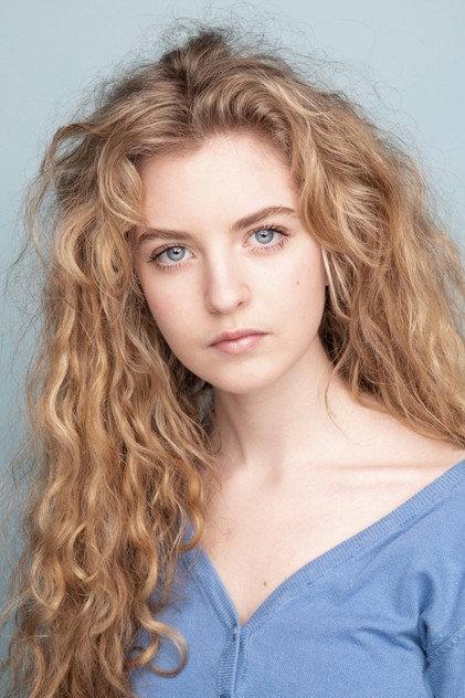 Holly Sturton - Actor Profile Photo