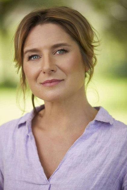 Libby Tanner - Actor Profile Photo
