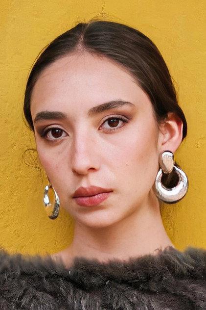 Teyuna Acosta - Actor Profile Photo