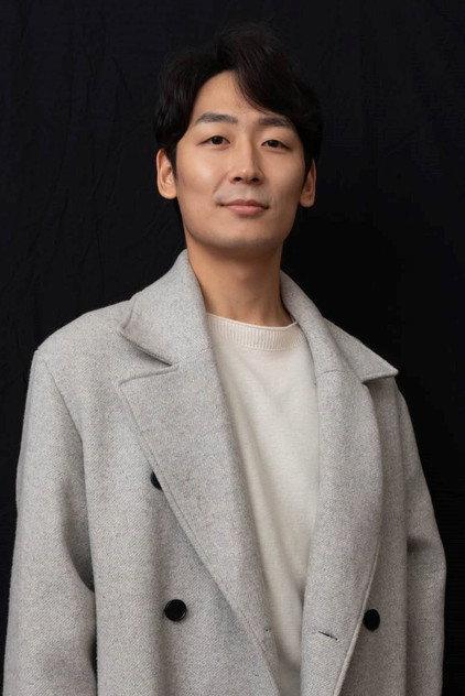 Lee Min Kuk - Actor Profile Photo