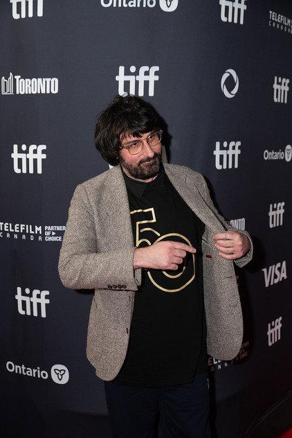 Armen Weitzman - Actor Profile Photo