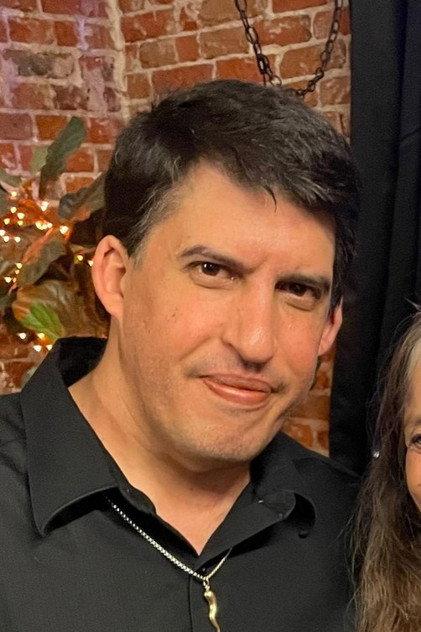 Gino Alfonso - Actor Profile Photo
