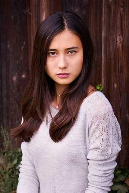 Julia Strowski - Actor Profile Photo