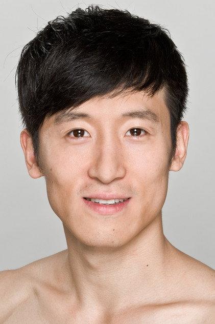 Qi Huan - Actor Profile Photo