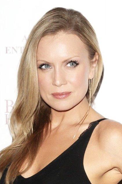 Stephanie Vogt - Actor Profile Photo
