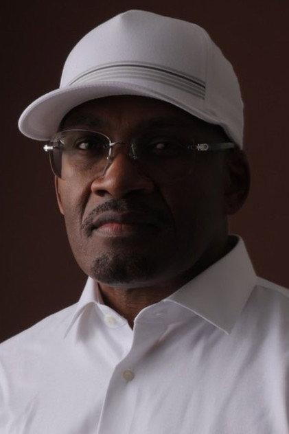 Shawn Fonteno - Actor Profile Photo