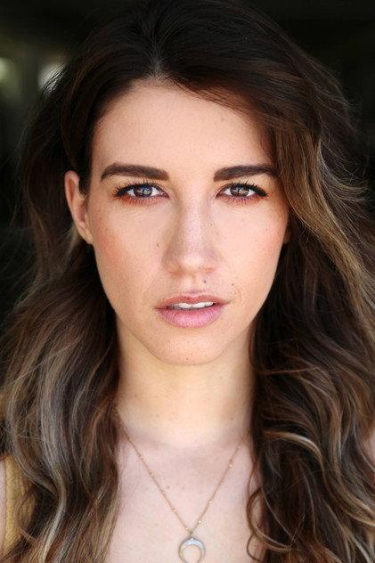 Alexandra Nell - Actor Profile Photo