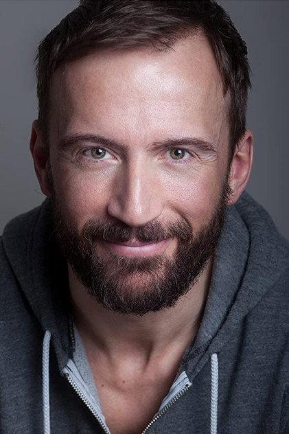 Anthony Howell - Actor Profile Photo