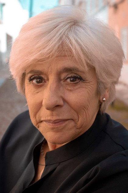 Alice Pires - Actor Profile Photo