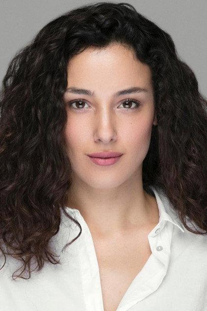 Cansu Tosun - Actor Profile Photo