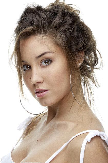 Natalie Walsh - Actor Profile Photo