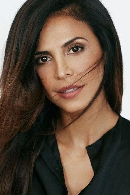 Azita Ghanizada - Actor Profile Photo