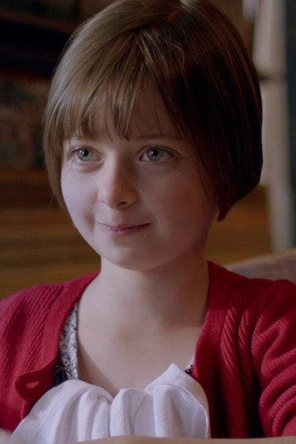 Aurelia Schikarski - Actor Profile Photo