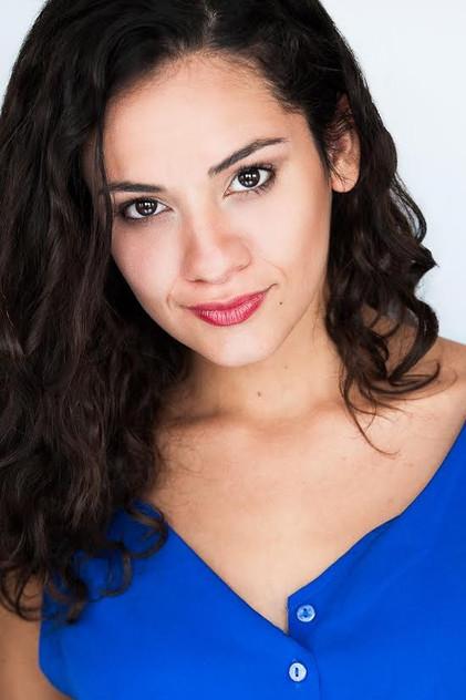 Isabelle McCalla - Actor Profile Photo