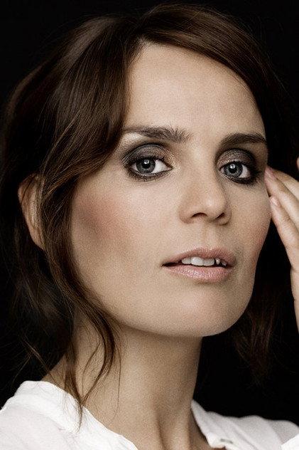 Signe Vaupel - Actor Profile Photo