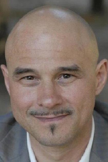 Xavier Tchili - Actor Profile Photo