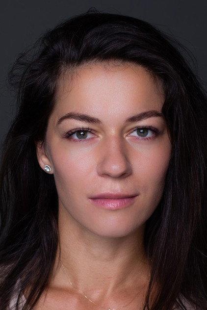 Karina Myndrovskaya - Actor Profile Photo