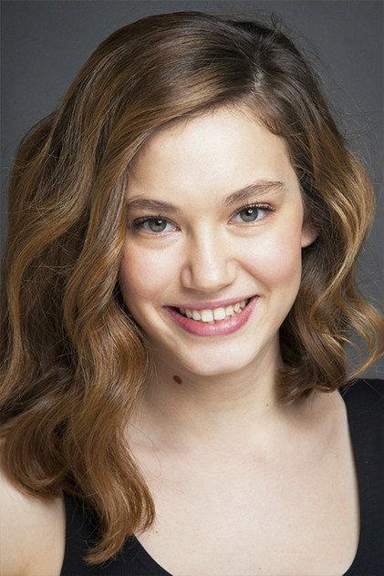 Melisa Şenolsun - Actor Profile Photo