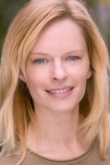 Séverine Vasselin - Actor Profile Photo