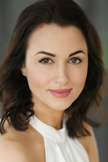 Nicola Kelleher - Actor Profile Photo