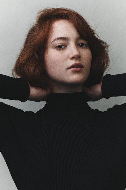 Peraḥ-Bar Miniely - Actor Profile Photo