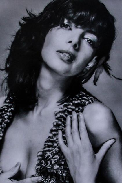 Esther Oldham-Farfan - Actor Profile Photo