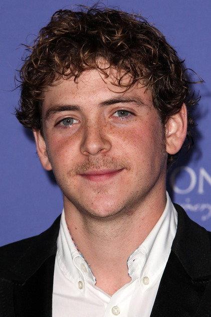 Junio Valverde - Actor Profile Photo