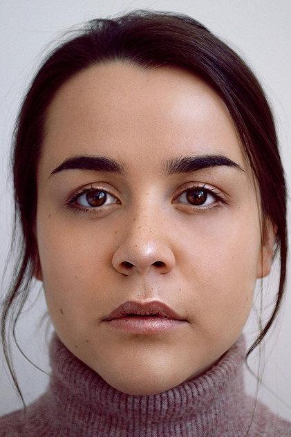 Laurie Vigneault - Actor Profile Photo