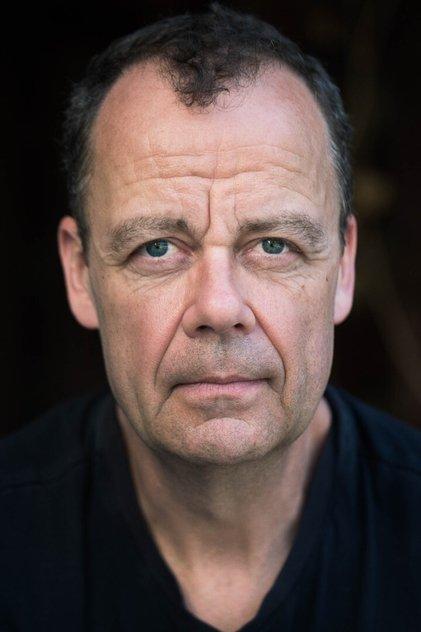 Brian T. Finney - Actor Profile Photo