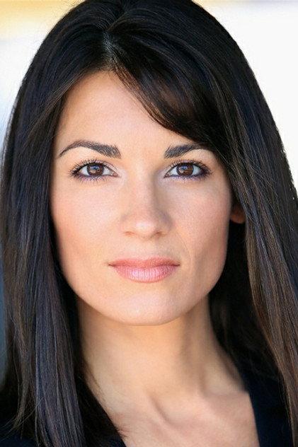 Leann Van Mol - Actor Profile Photo