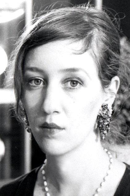 Oona Mosna - Actor Profile Photo