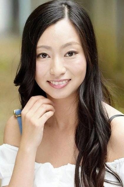 Mako Higashio - Actor Profile Photo