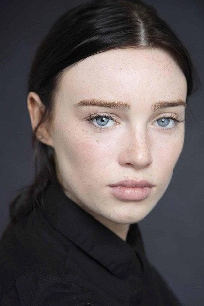 Niamh McCormack - Actor Profile Photo