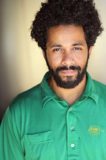 David Douglas - Actor Profile Photo