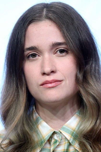 Alice Englert - Actor Profile Photo
