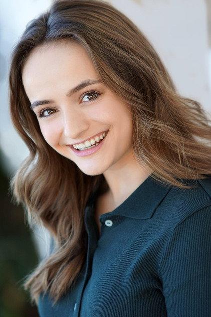 Kelly Sweeney - Actor Profile Photo
