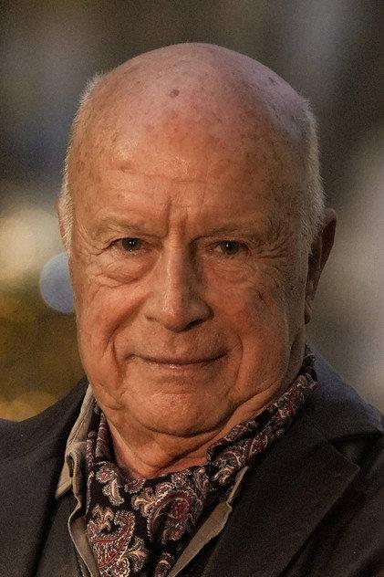 Alp Öyken - Actor Profile Photo