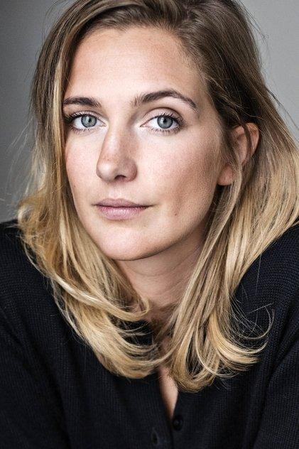 Grace Calder - Actor Profile Photo