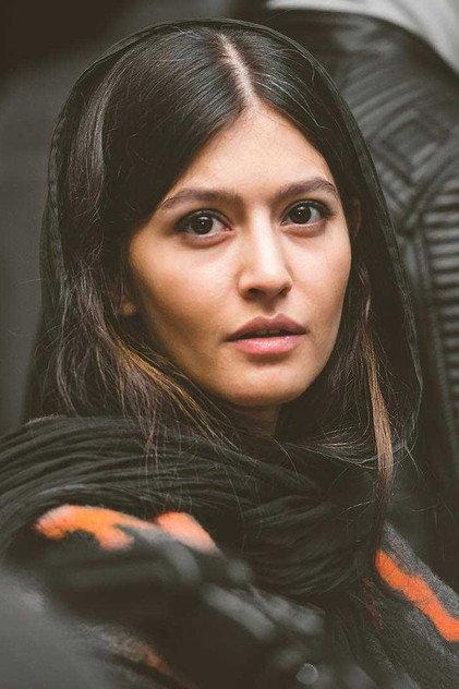 Pardis Ahmadieh - Actor Profile Photo