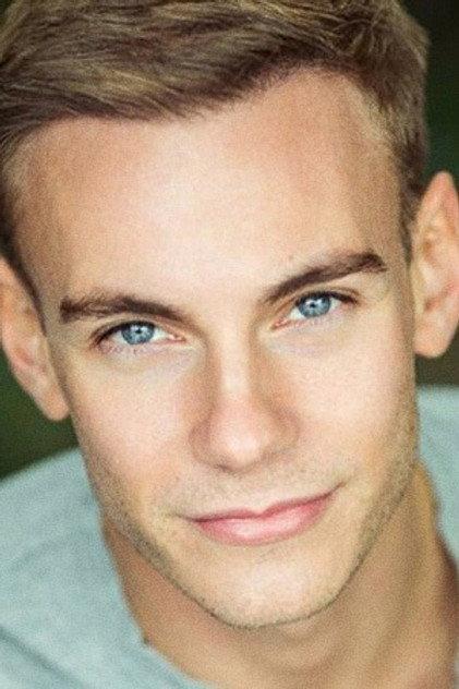 Anton Fosh - Actor Profile Photo